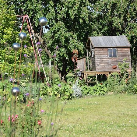 L'Escale Aux Framboises Bed & Breakfast Rouy-le-Petit Екстериор снимка