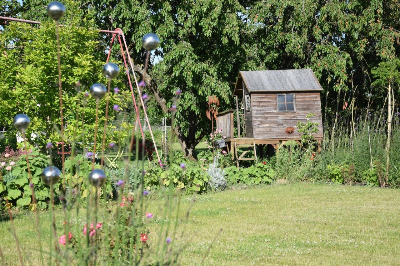 L'Escale Aux Framboises Bed & Breakfast Rouy-le-Petit Екстериор снимка