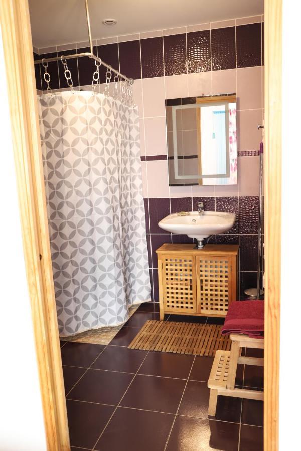 L'Escale Aux Framboises Bed & Breakfast Rouy-le-Petit Екстериор снимка